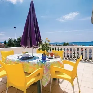 https://apartmani-vera-bibinje.hotelinzadar.com